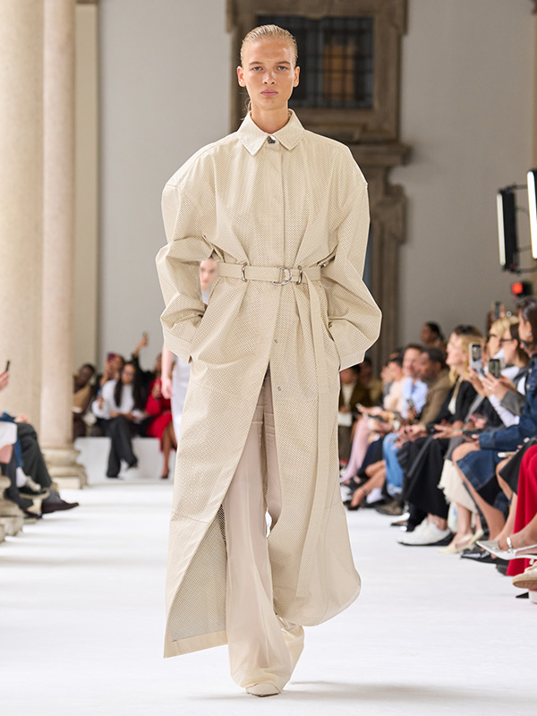 Sportmax ロングドレス ベージュ SS25 Sportmax Spring Summer 2025 Runway Show: SS25 an Essential